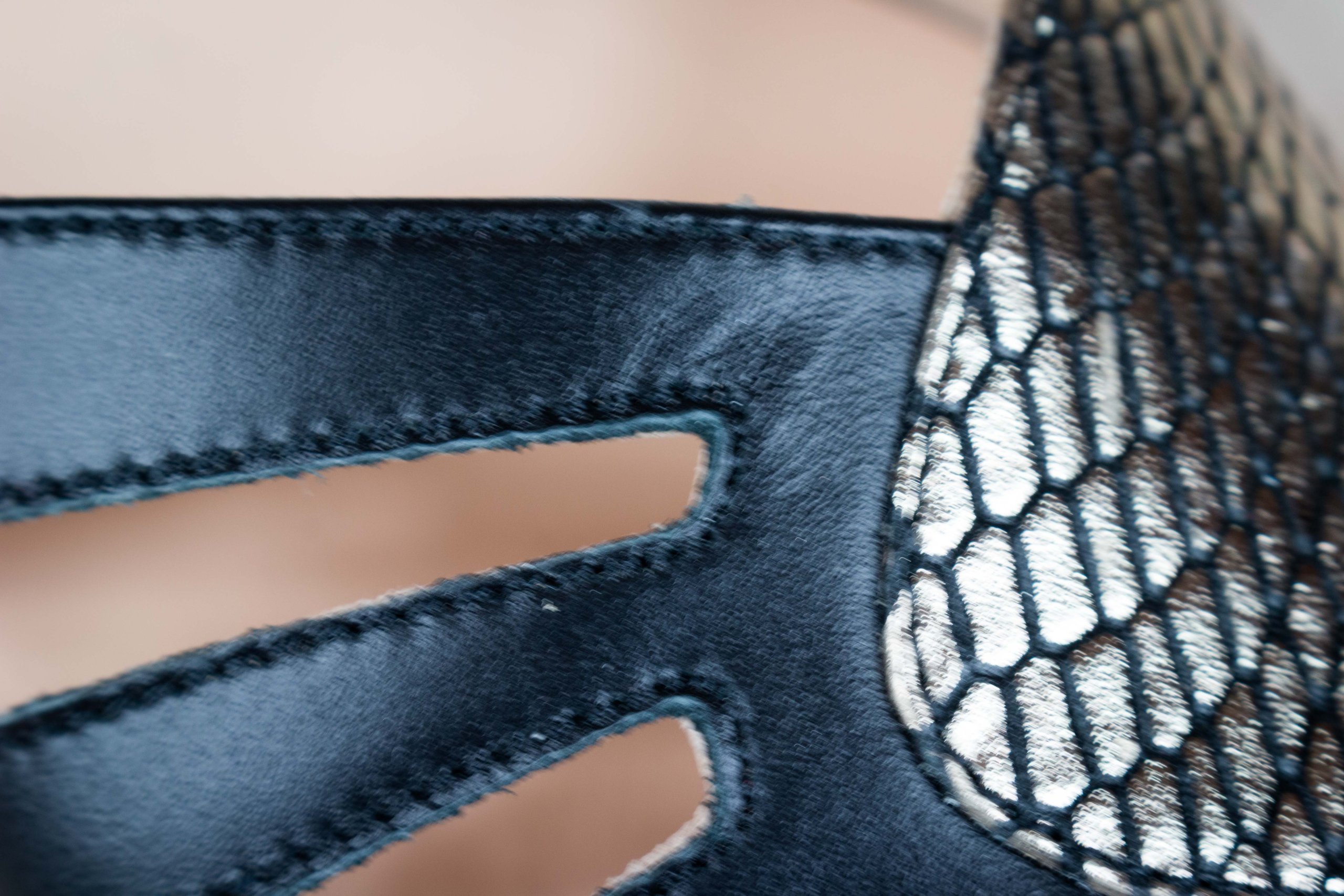 Groovy Fox Chic Flats – Wild Black – thumbnail 3