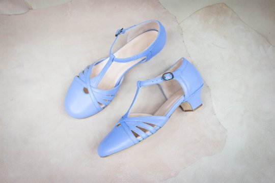 Groovy Fox Classy – Baby Blue – 3.5 cm heels thumbnail 2