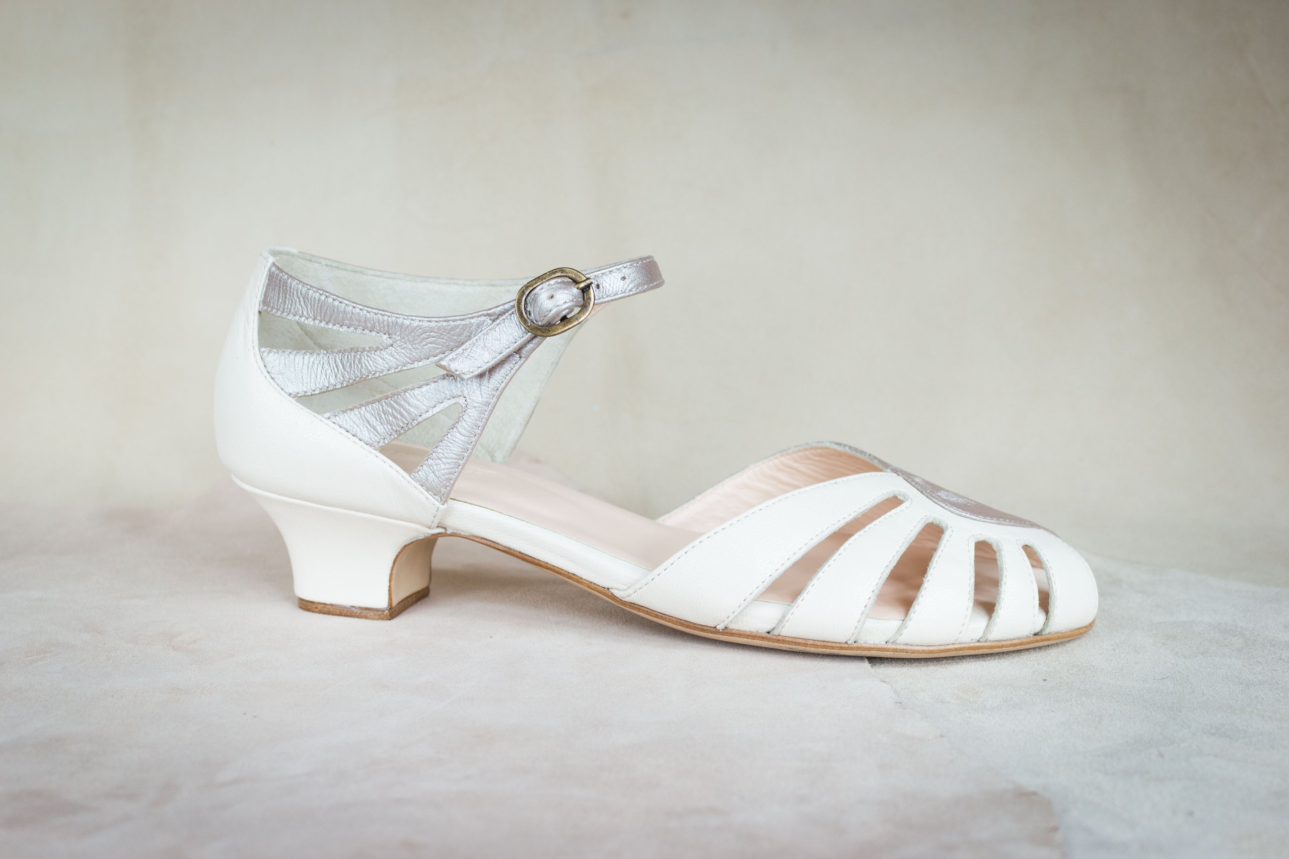 Groovy Fox Chic – Ivory Pearl – 3.5 cm heels thumbnail 2