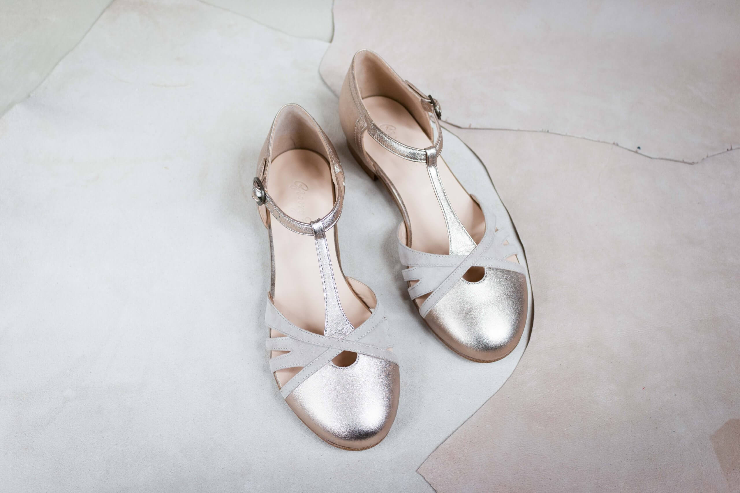 Groovy Fox Classy Flats – Shimmy Gold – Size 37 thumbnail 3