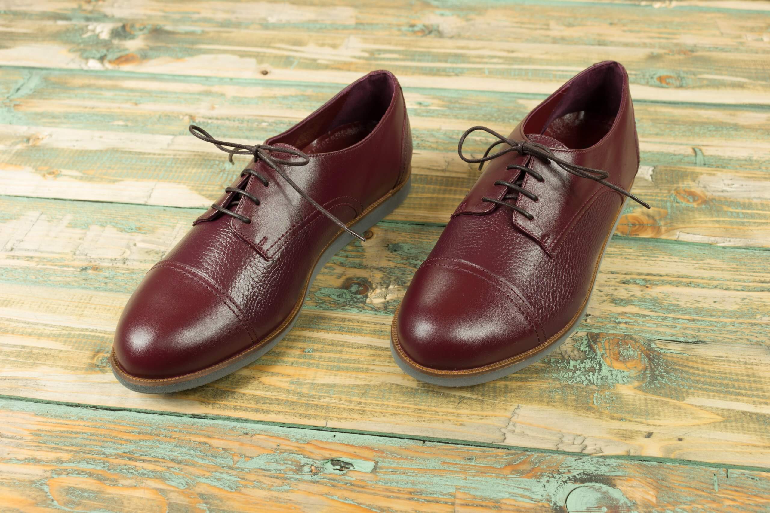 Groovy Fox Swift Foxes ~ Burgundy ~ thumbnail 3