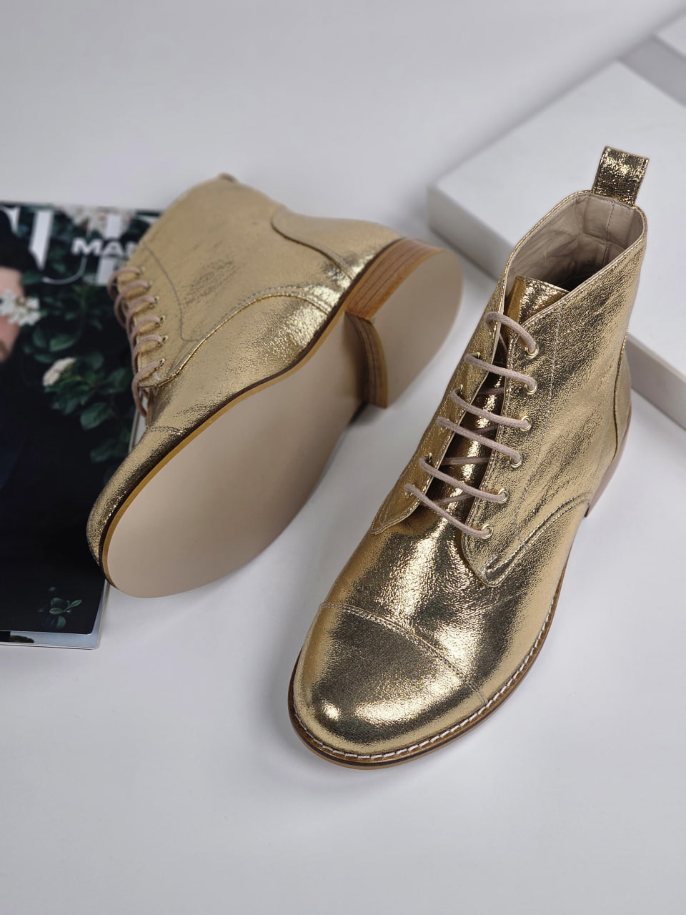 Harlem Shoes Derby Boots Vegan Golden Textile 2 cm heel thumbnail 2