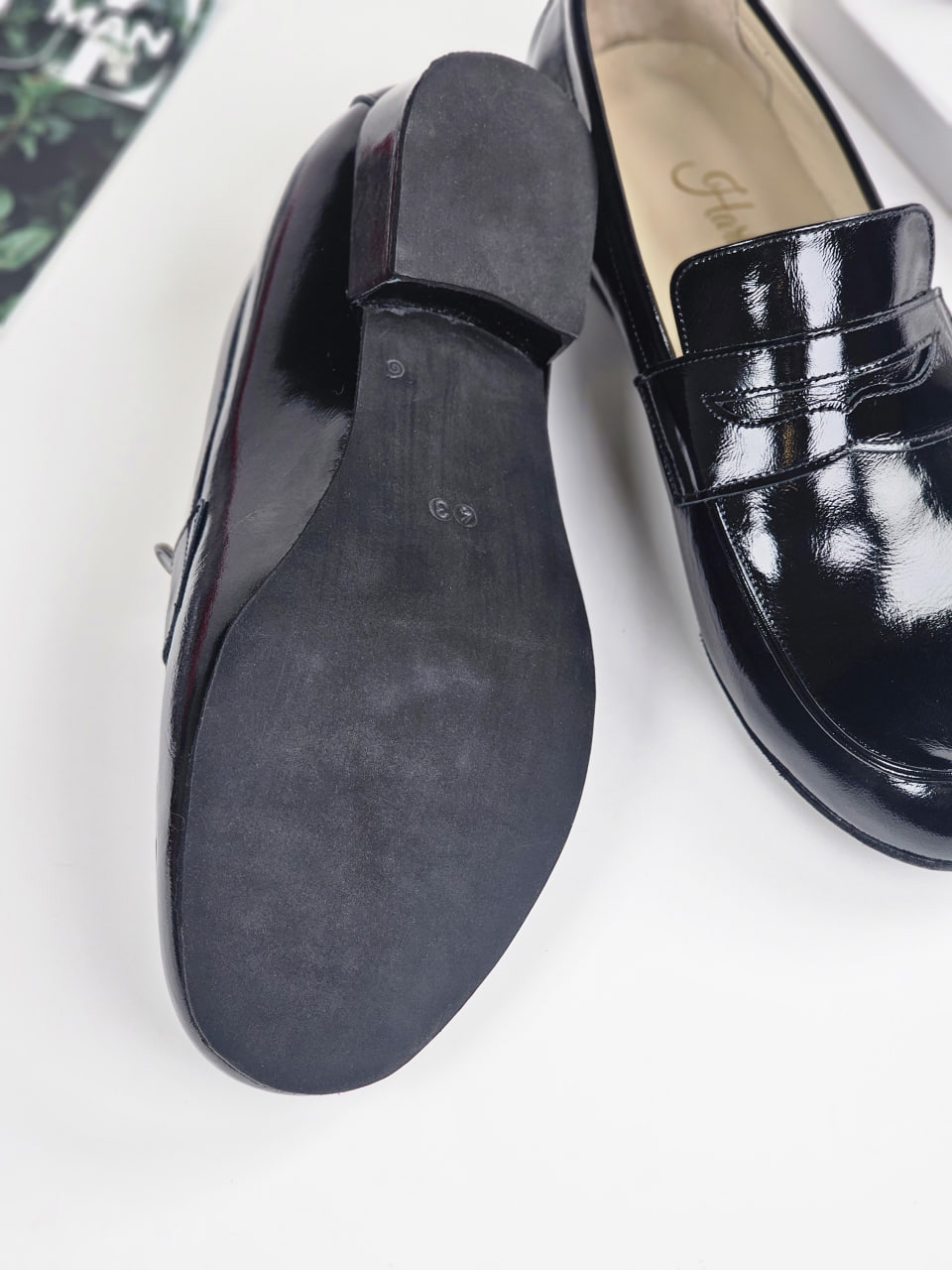 Harlem Shoes Loafers Black Polished Leather 3 cm heel with suede sole thumbnail 4