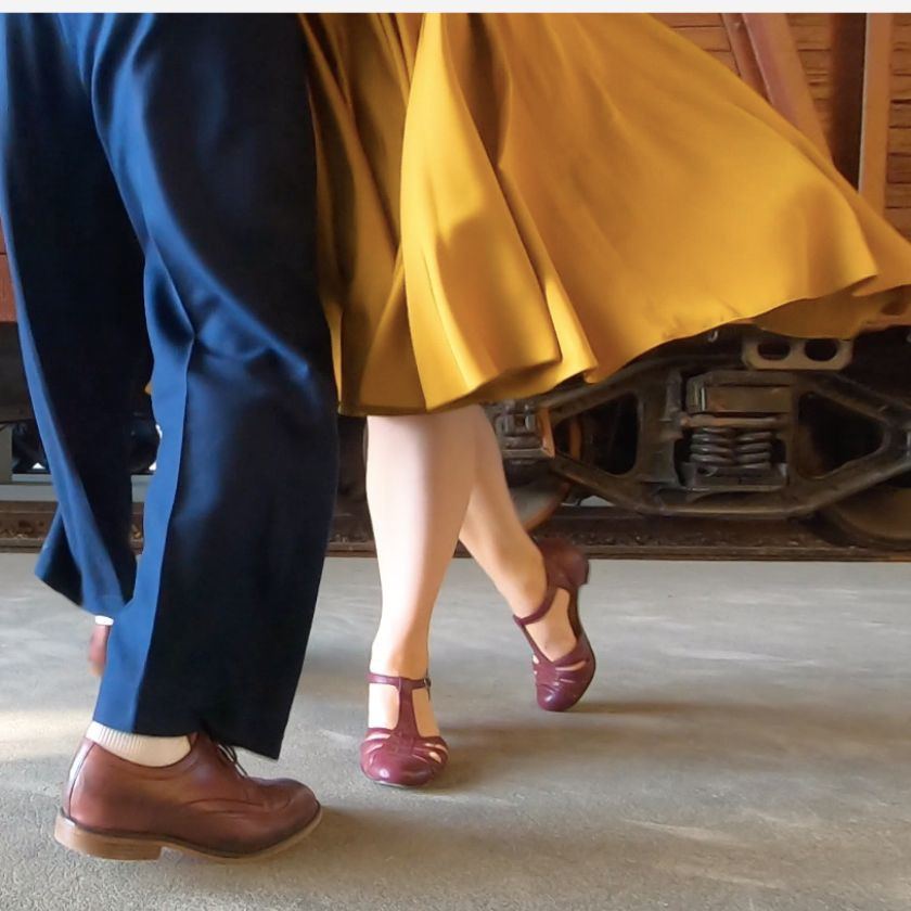 Madame Dynamite Wide fit - Mini Dynamite red wine thumbnail 4