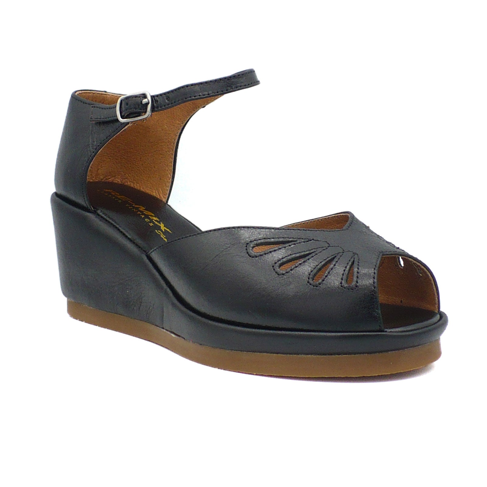 Remix Vintage Amazon — 1/3