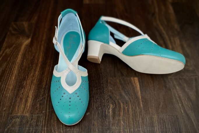 Saint Savoy CINEMA Derby thumbnail 4