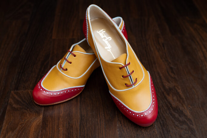 Saint Savoy JITTERDOLL Blood, Sweat and Tears thumbnail 2