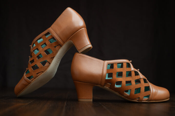 Saint Savoy HIGHBALL In The Barn thumbnail 5