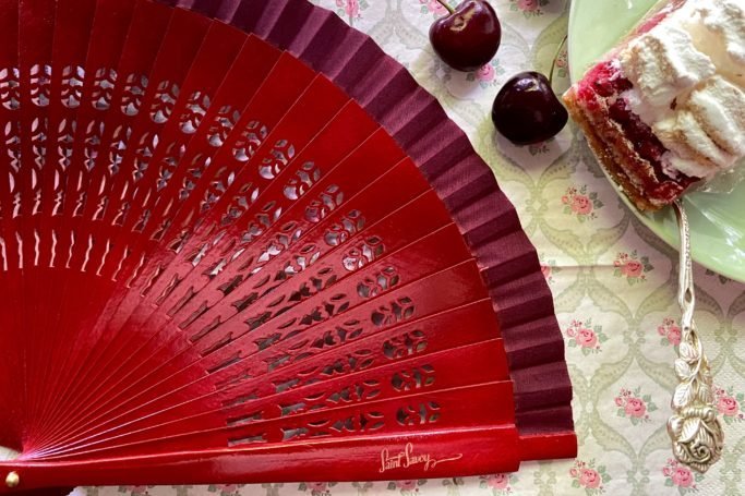 Saint Savoy Hand-Fan “COCO” Maroon thumbnail 2