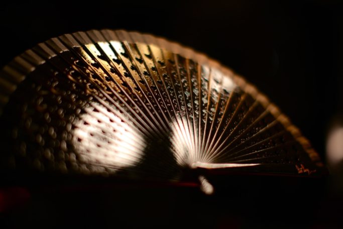 Saint Savoy Hand-Fan “FORTUNA” Black thumbnail 4