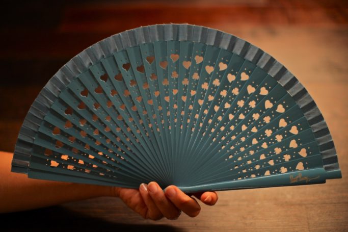 Saint Savoy Hand-Fan “FORTUNA” Blue thumbnail 3