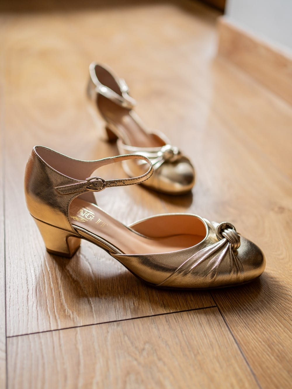 Swing It Shoes Scarlett Gold thumbnail 3