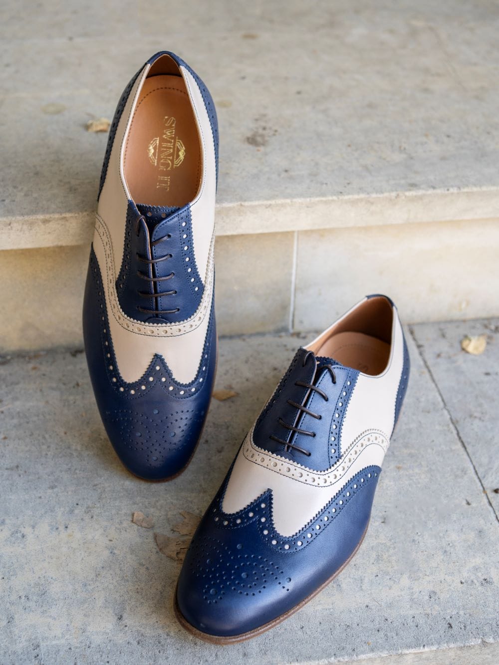 Swing It Shoes Spectators Beige Blue Oxfords thumbnail 2