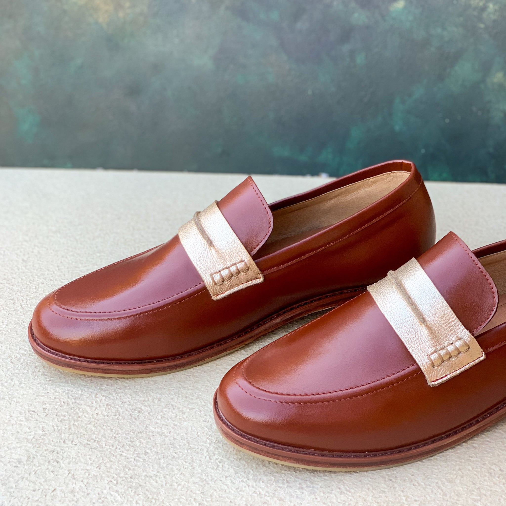 Swing Love Whispers of Loafers thumbnail 2