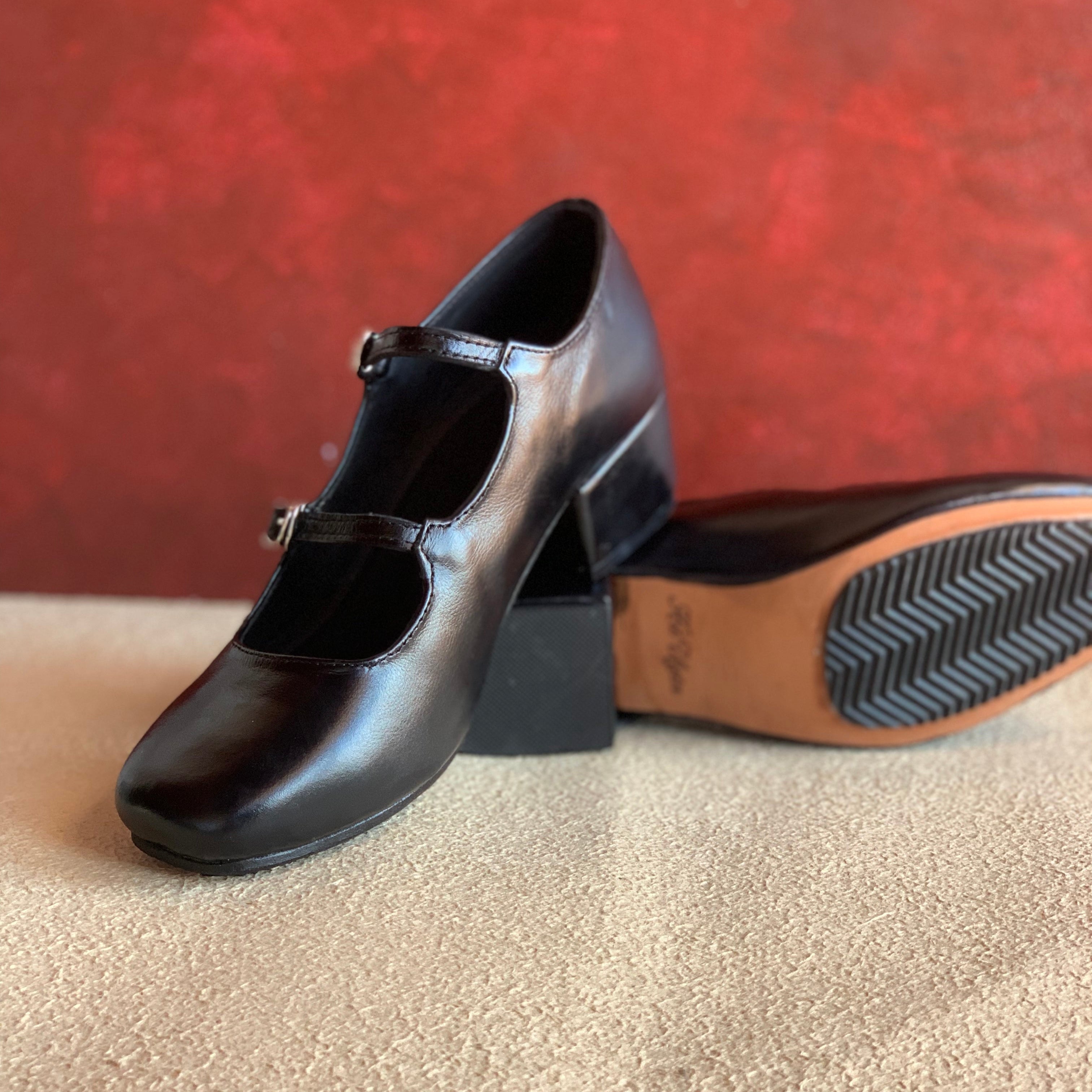 Swing Love Wynn The Noir thumbnail 2