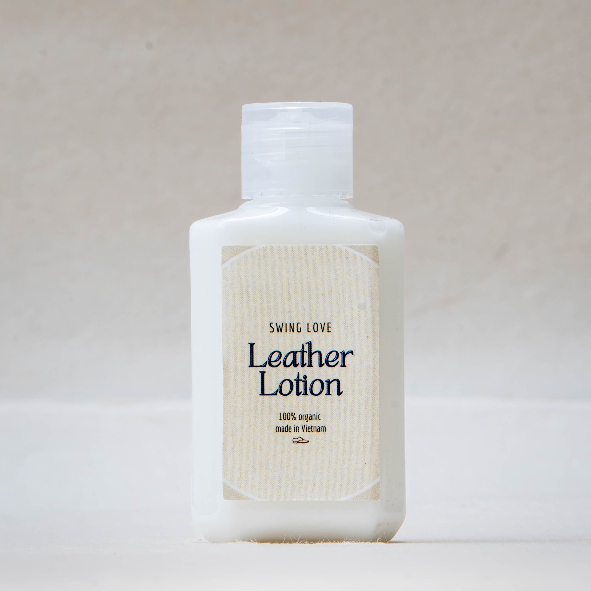 Swing Love Leather Lotion — 1/3