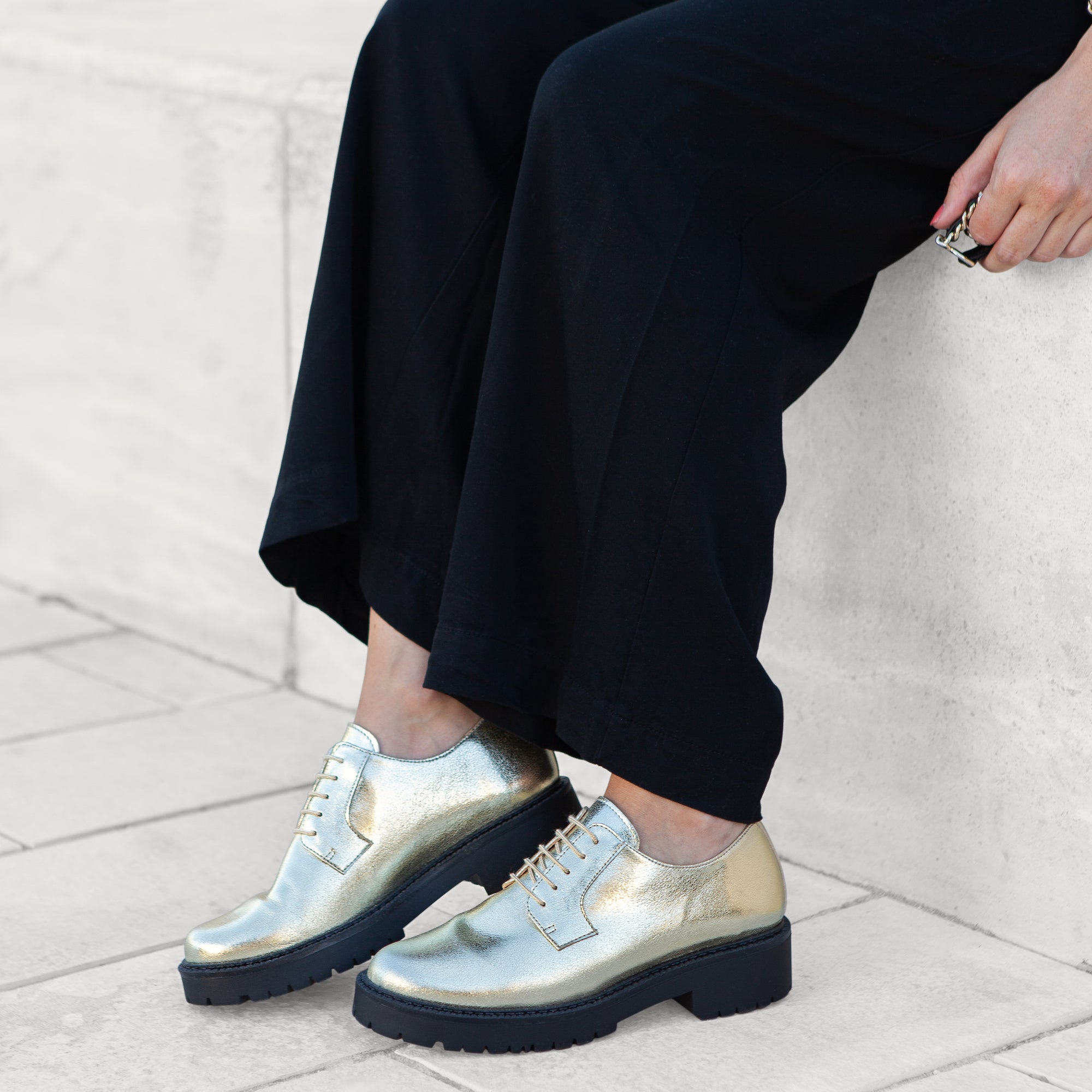 Swivells Bobbie - Derbies Dorées Vegan thumbnail 3