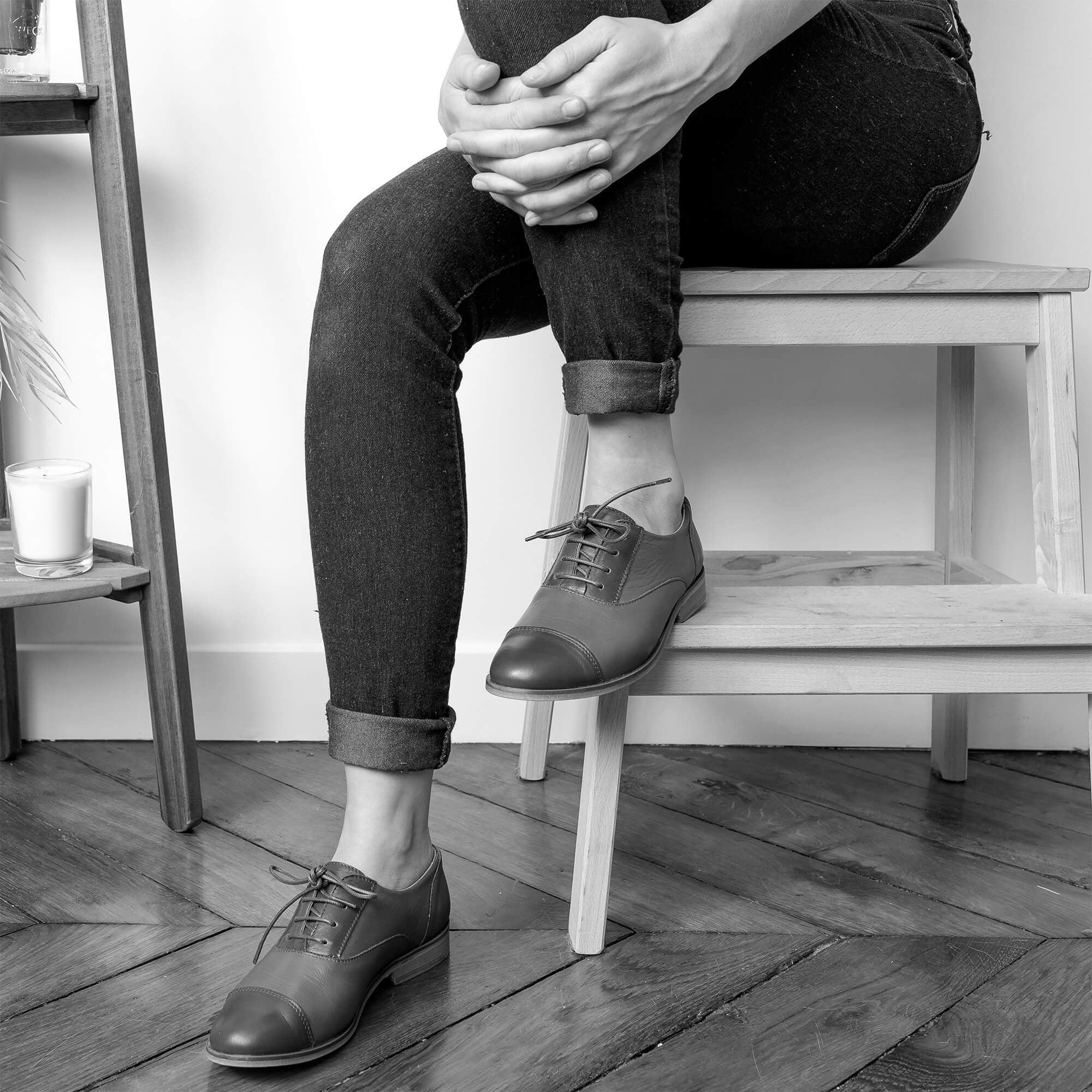 Swivells Chestnut - Derbies Marron en Cuir thumbnail 2