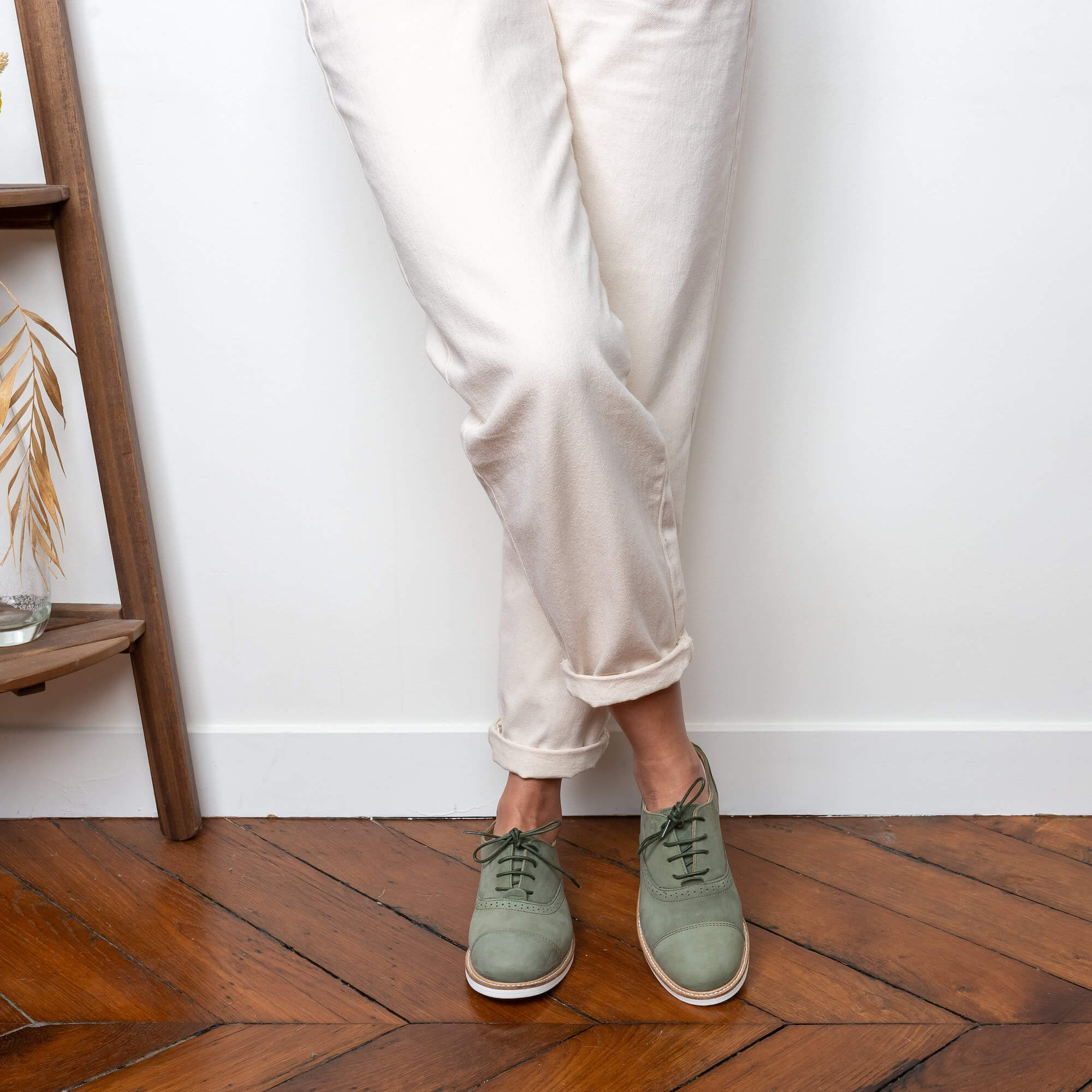 Swivells Miss Kiwi - Derbies Kaki en Cuir thumbnail 3