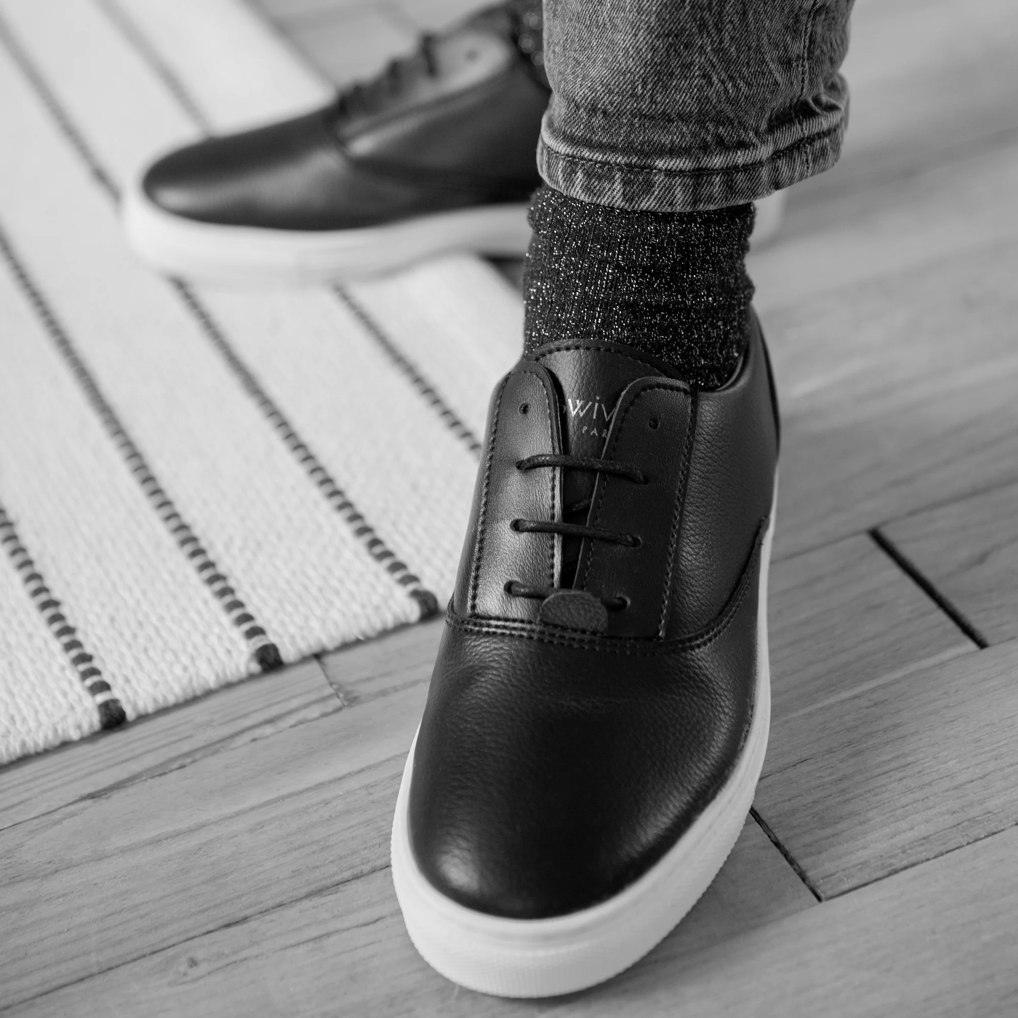 Swivells Sport Edition One - Black Vegan Sneakers thumbnail 2